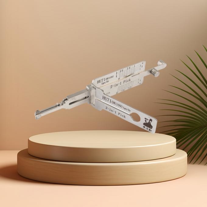 Lishi HU71/HU109 lock pick tool in professional locksmith application